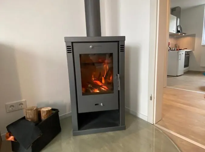 Schoene „zum Glueck“ Appartamento *