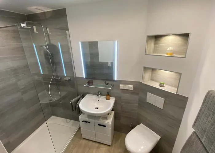 Schoene „zum Glueck“ Appartement Eisenach